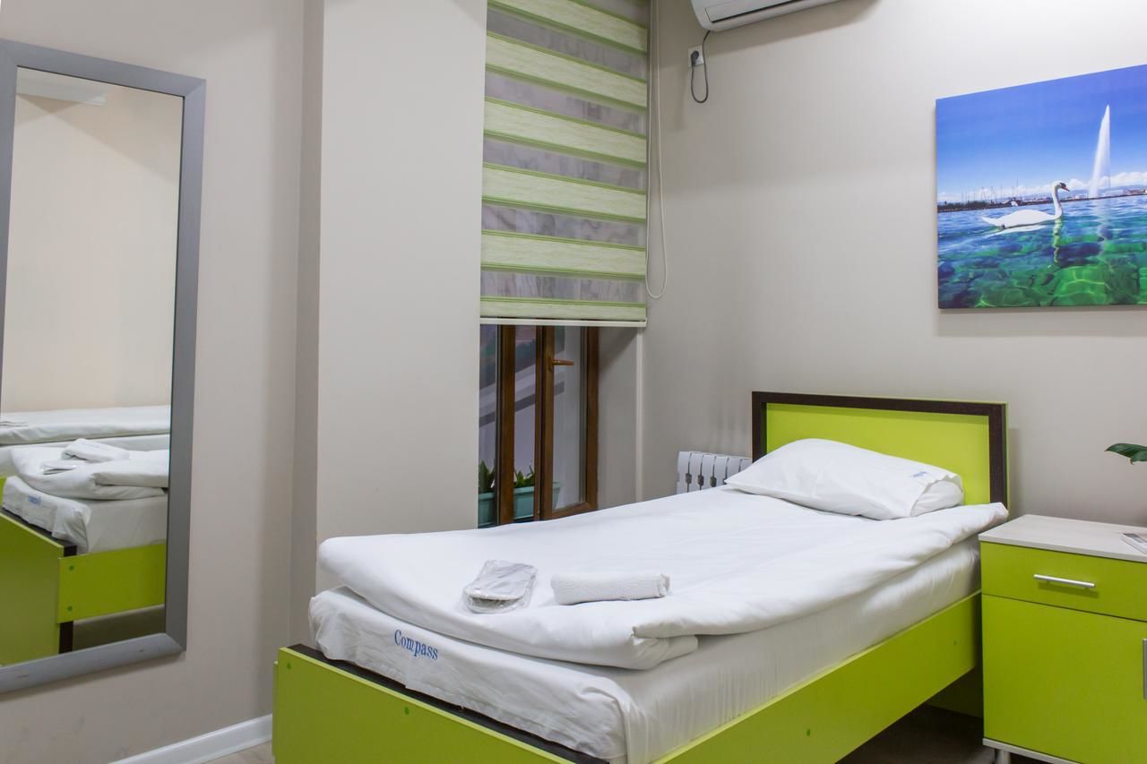 Хостелы Compass Hostel Бишкек-44