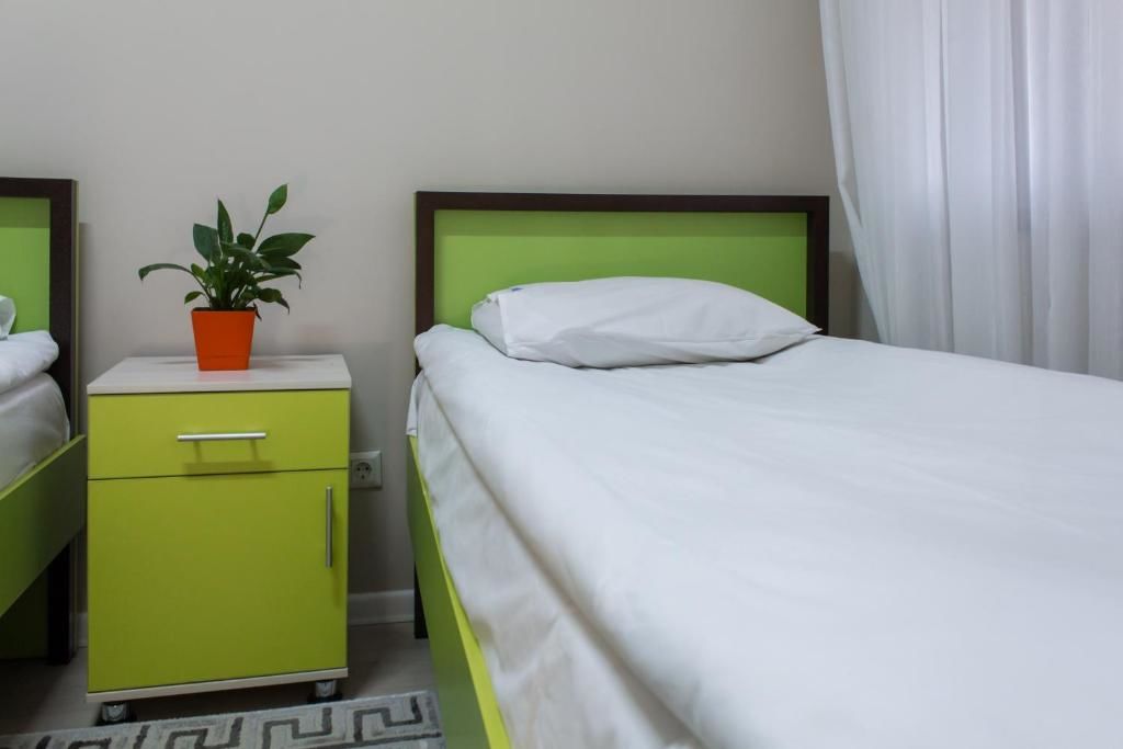 Хостелы Compass Hostel Бишкек