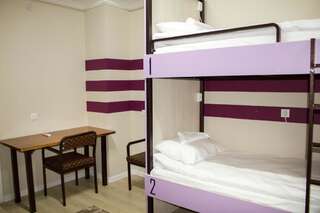 Хостелы Compass Hostel Бишкек Общий номер для женщин с 6 кроватями-2